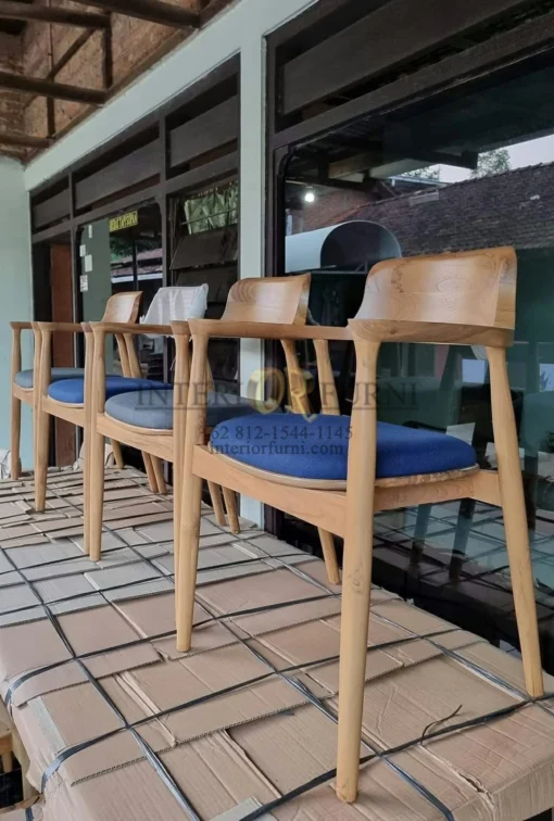 kursi minimalis cafe-kursi makan hisoshima-kursi cafe minimalis modern
